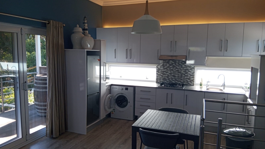 To Let 1 Bedroom Property for Rent in Broadwood Eastern Cape